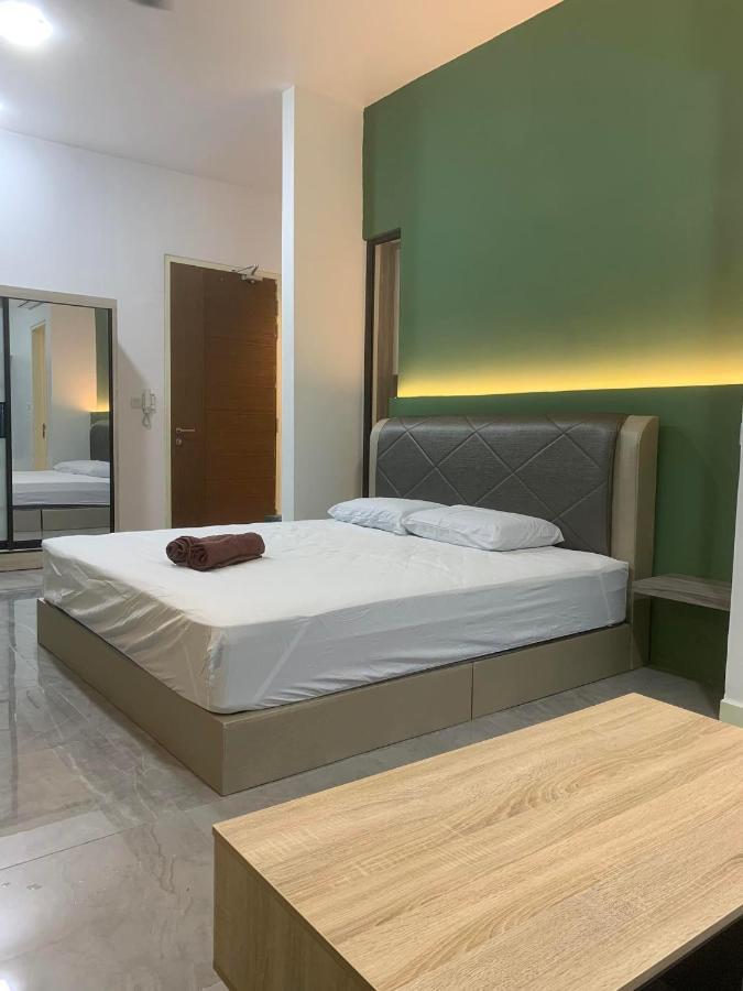 Apartment Imperio - Lovely Classic For Couple With Wifi
