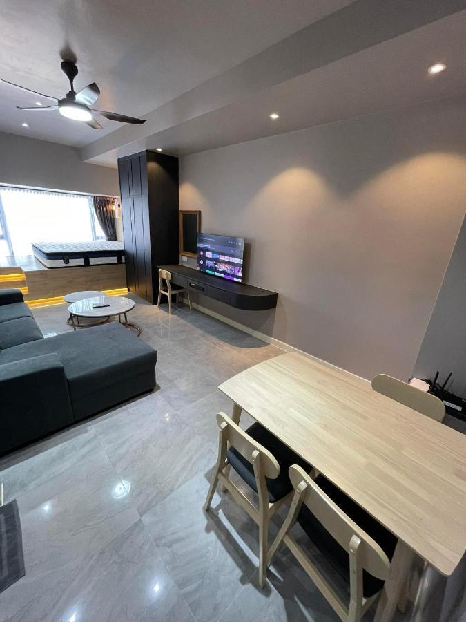 Imperio - Lovely Classic For Couple With Wifi