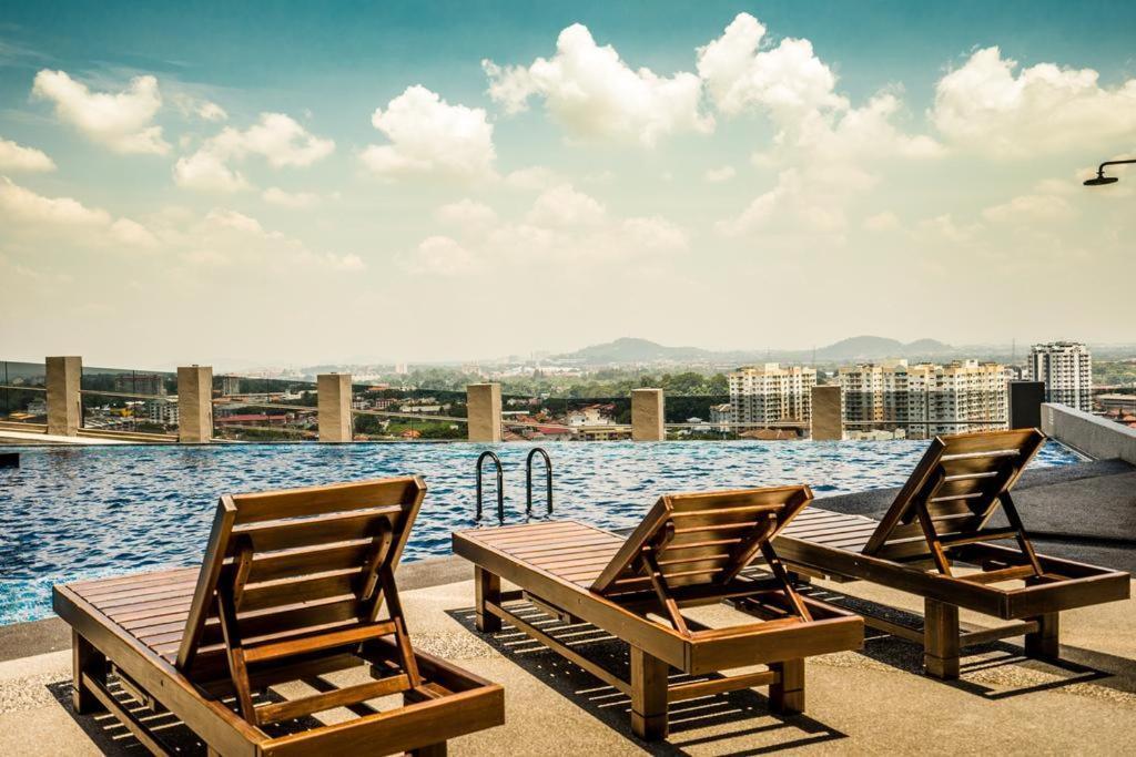 Imperio - Lovely Classic For Couple With Wifi Apartment