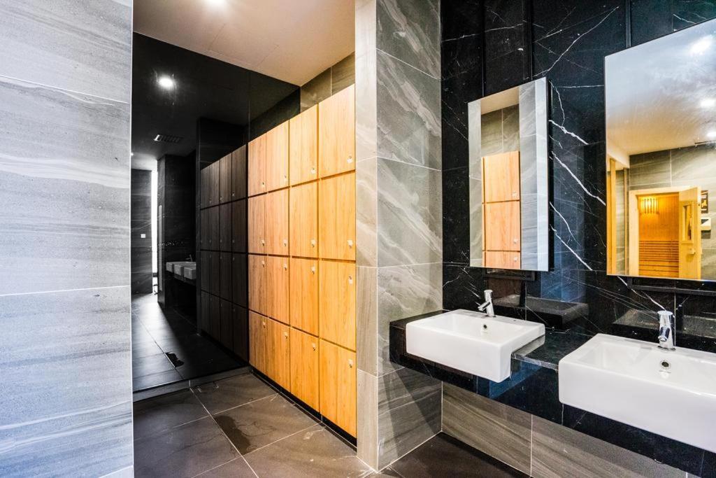 Imperio - Lovely Classic For Couple With Wifi Apartment